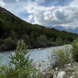 Appartement Au Pied Du Télécabine De Pra Loup Les Molanes, Les Blaues