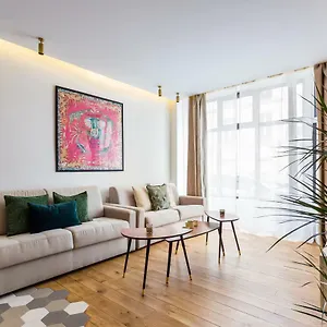 https://cmg-charonne-voltaire-iii.fr-paris.fr